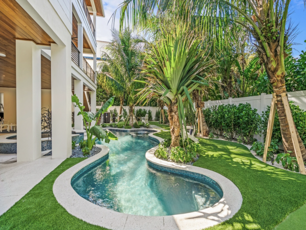 Anna Maria Vacation Home Seven Bedroom